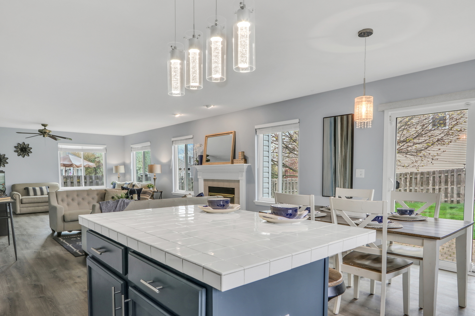 970 Noelle Bend