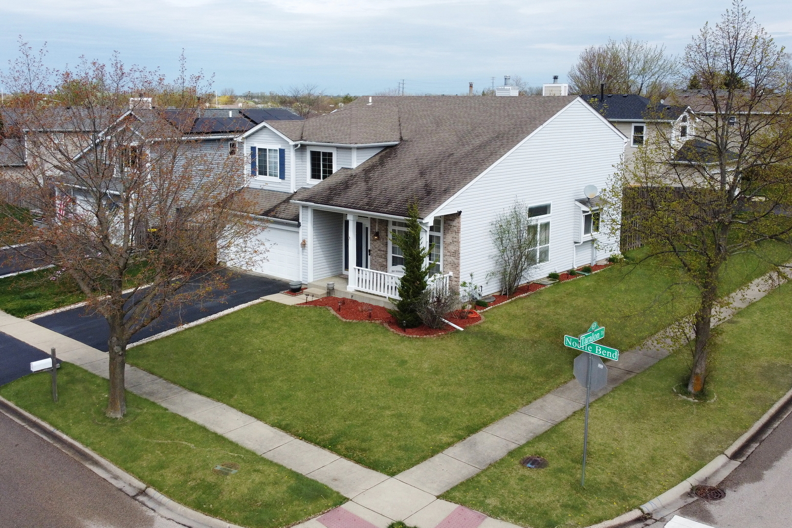 970 Noelle Bend