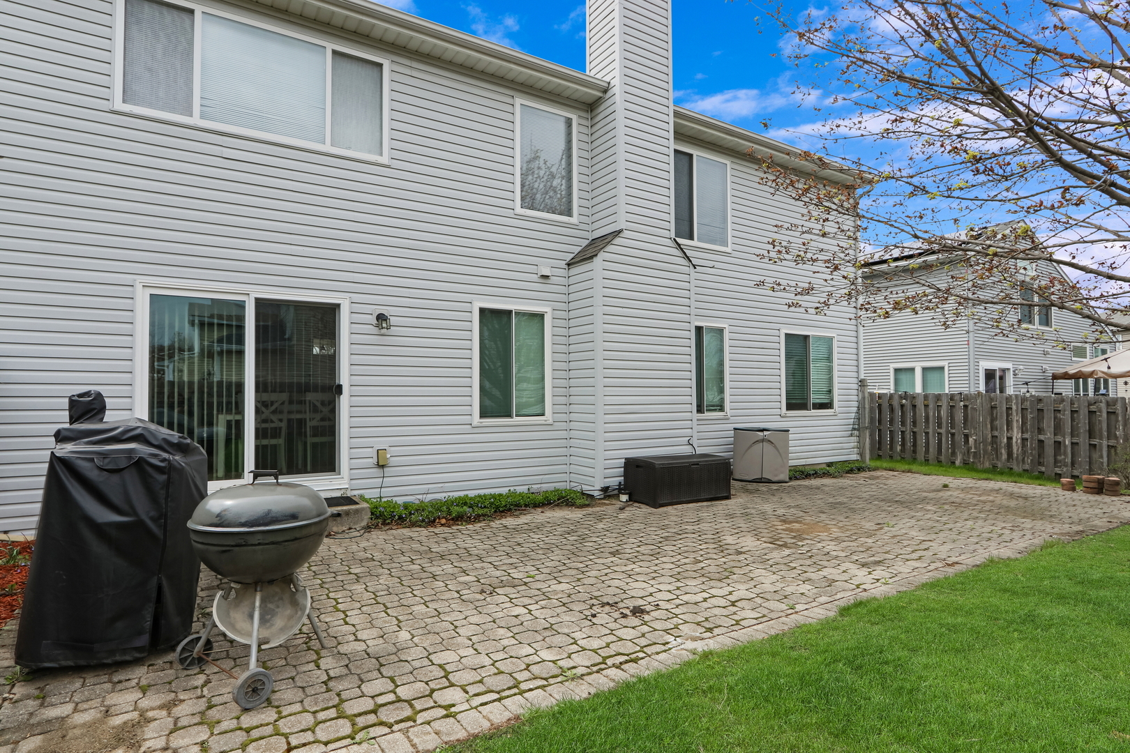 970 Noelle Bend