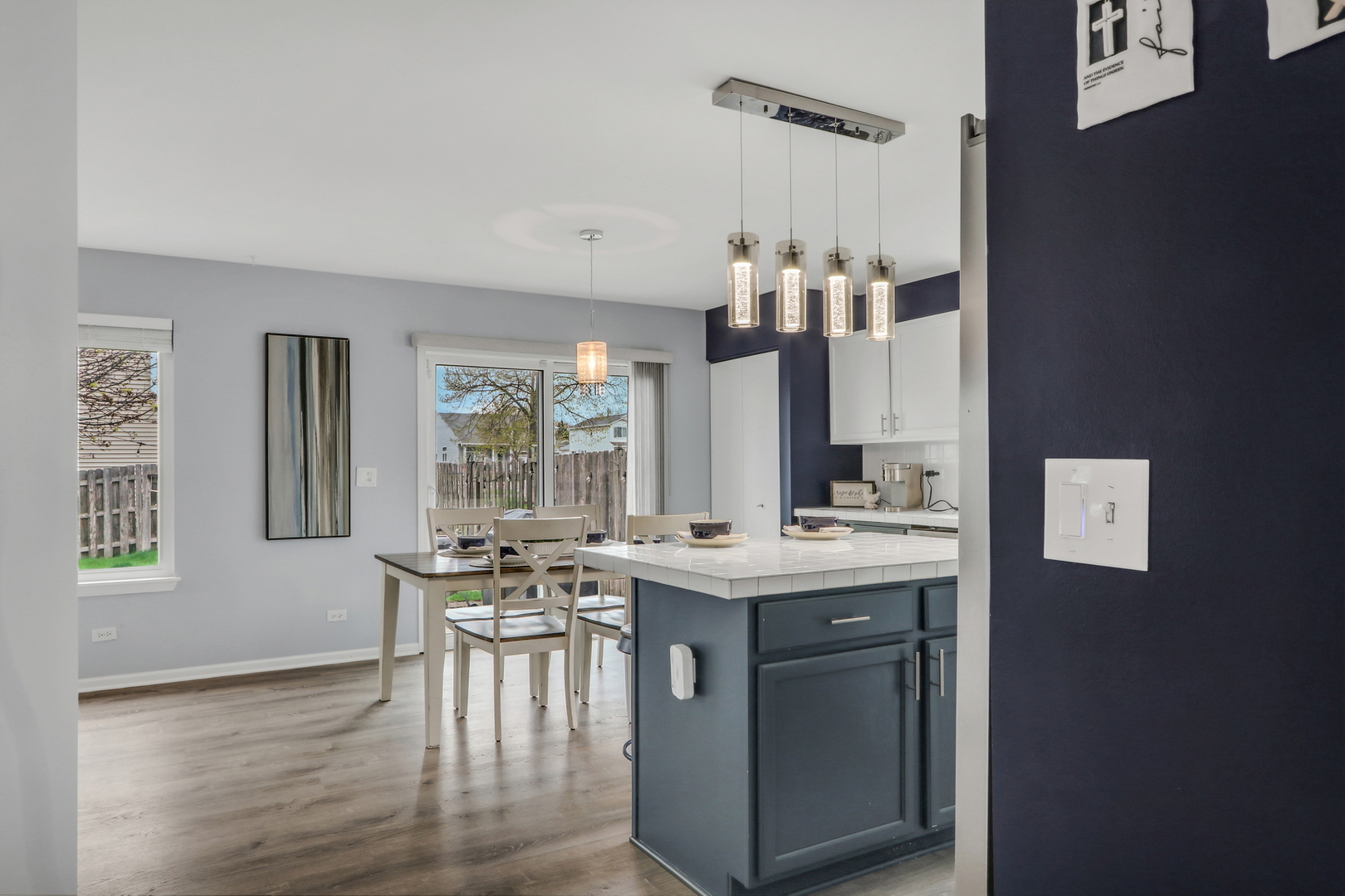 970 Noelle Bend