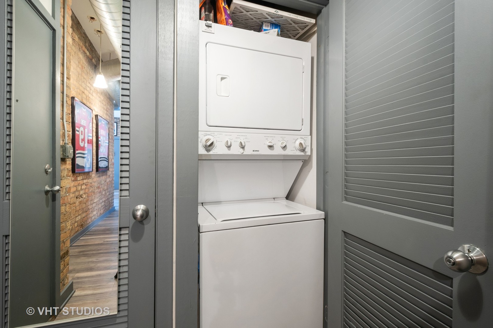 1227 W Greenleaf Avenue Unit: 3S