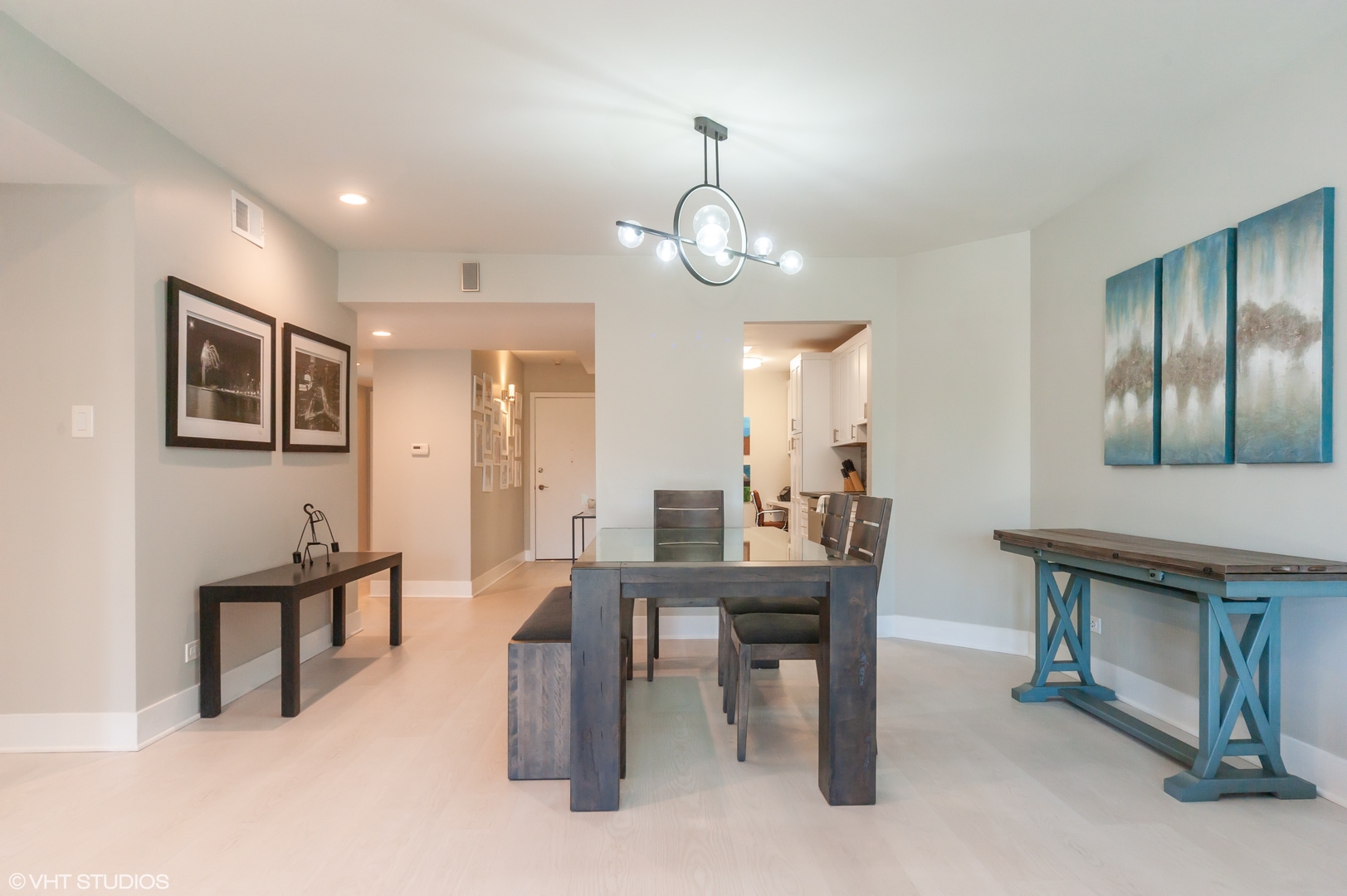 619 Glenview Avenue Unit: 404