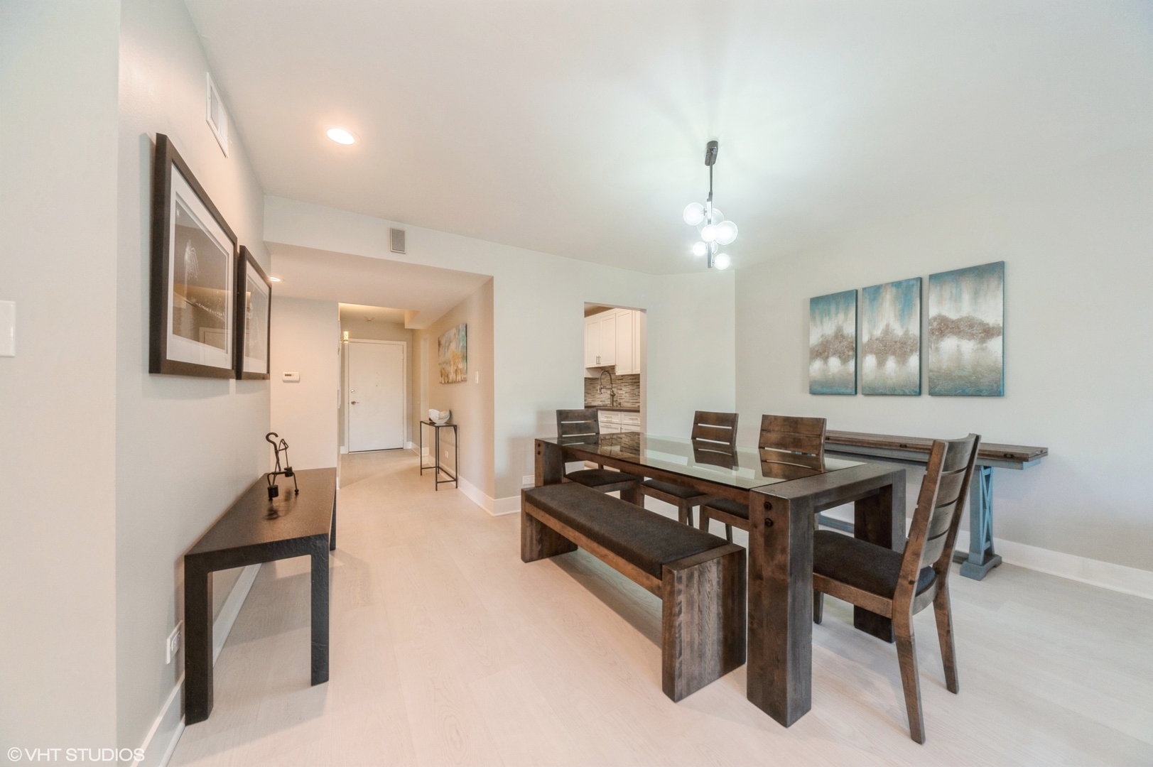 619 Glenview Avenue Unit: 404