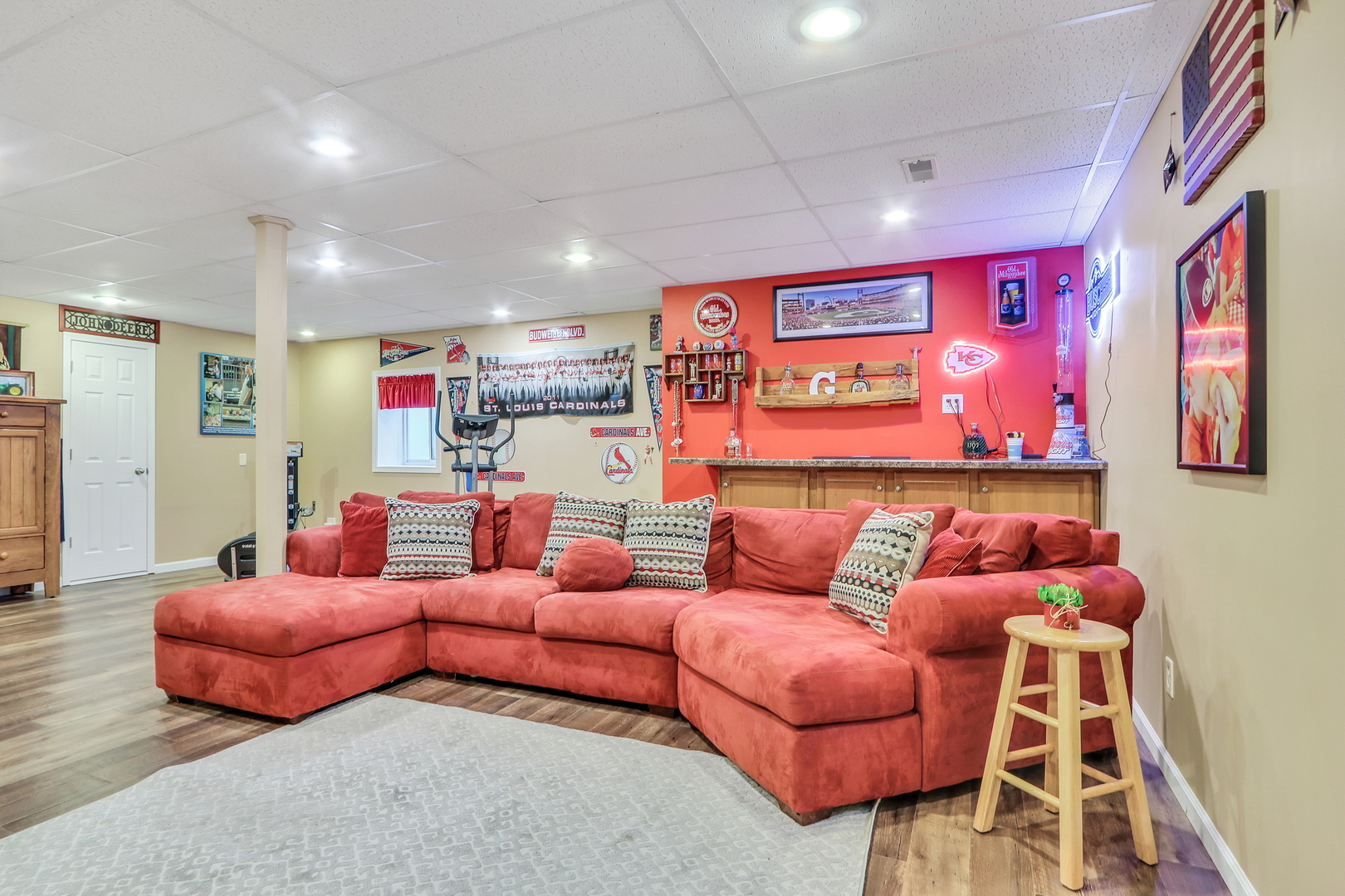 579 Old Walnut Circle
