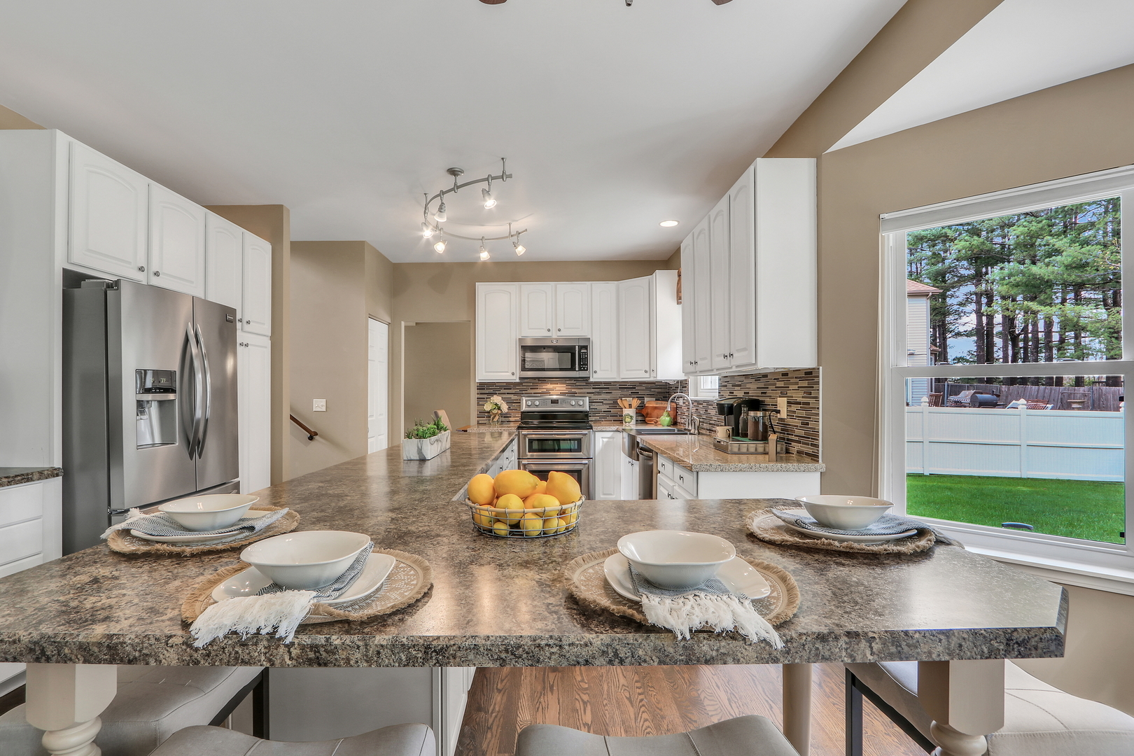 579 Old Walnut Circle