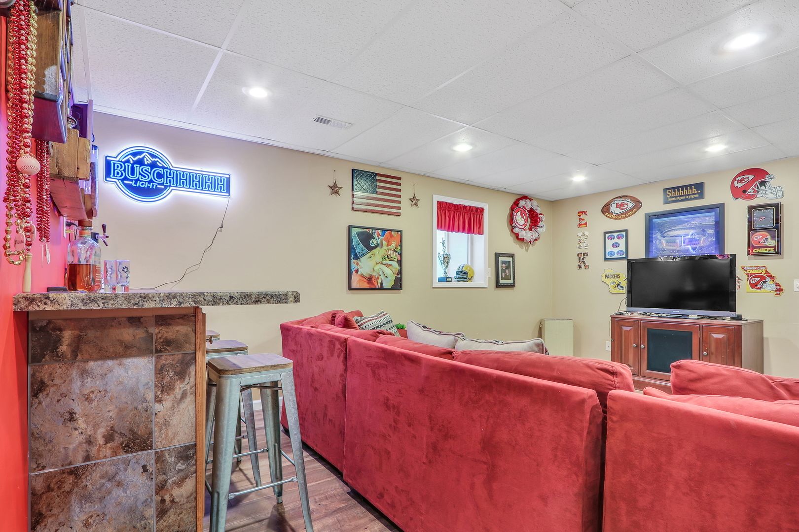 579 Old Walnut Circle