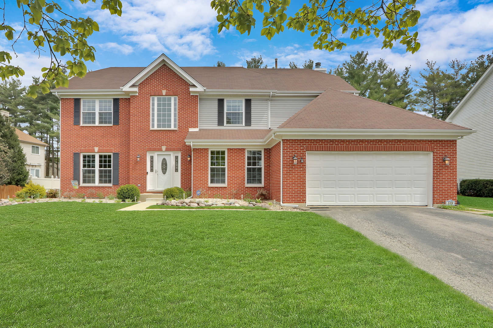 579 Old Walnut Circle