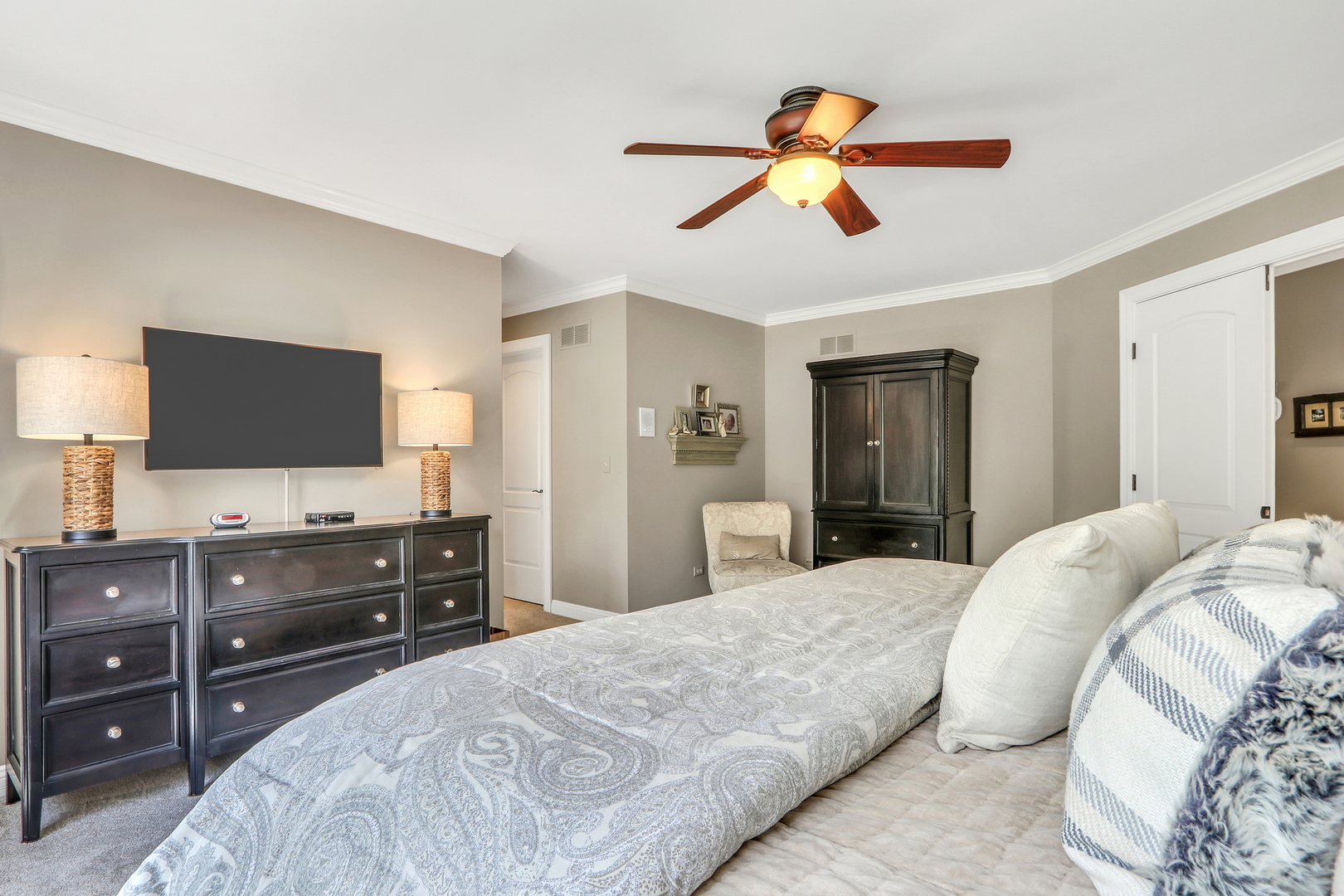328 Saint Andrews Lane