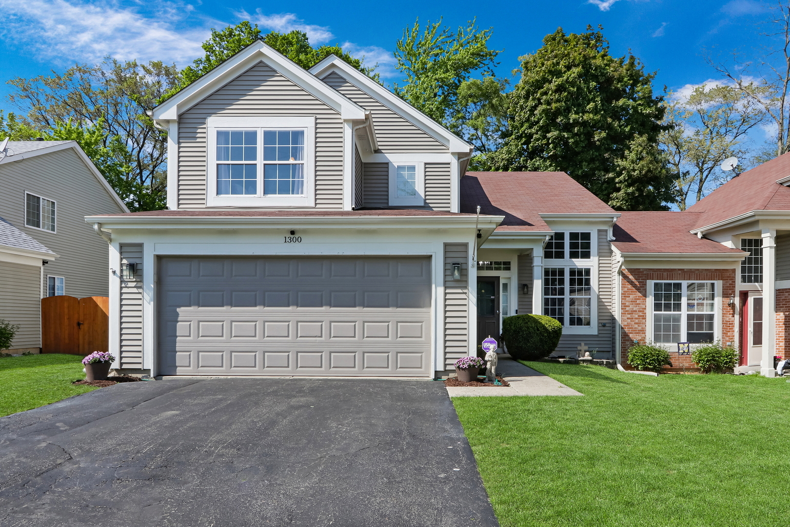 1300 Kensington Drive Unit: 1300