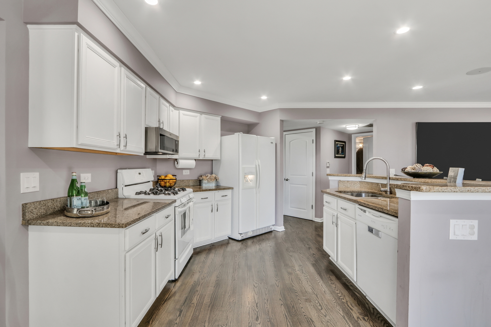1300 Kensington Drive Unit: 1300