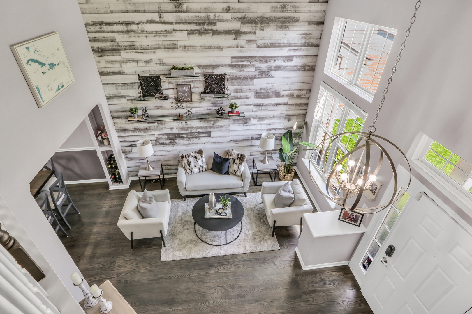 1300 Kensington Drive Unit: 1300