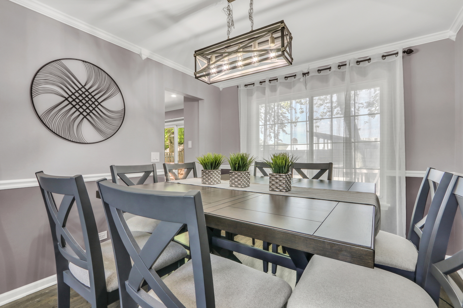 1300 Kensington Drive Unit: 1300