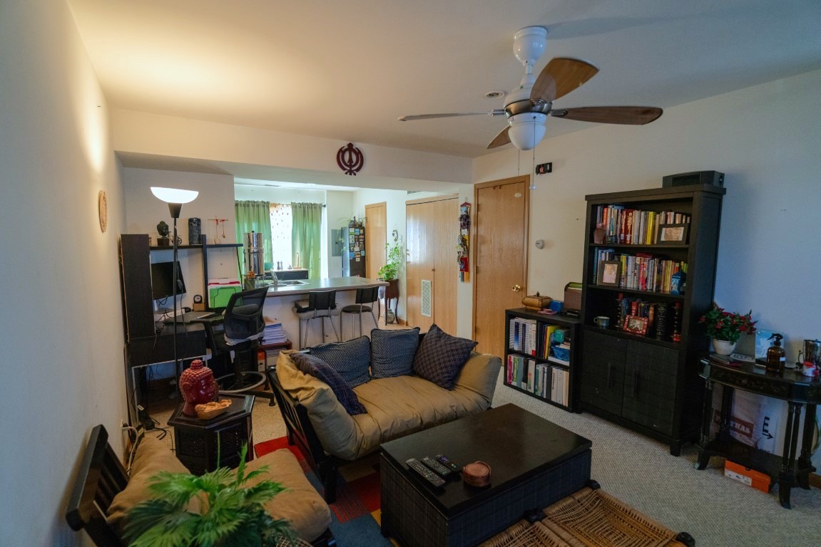 659 W Liberty Street Unit: E