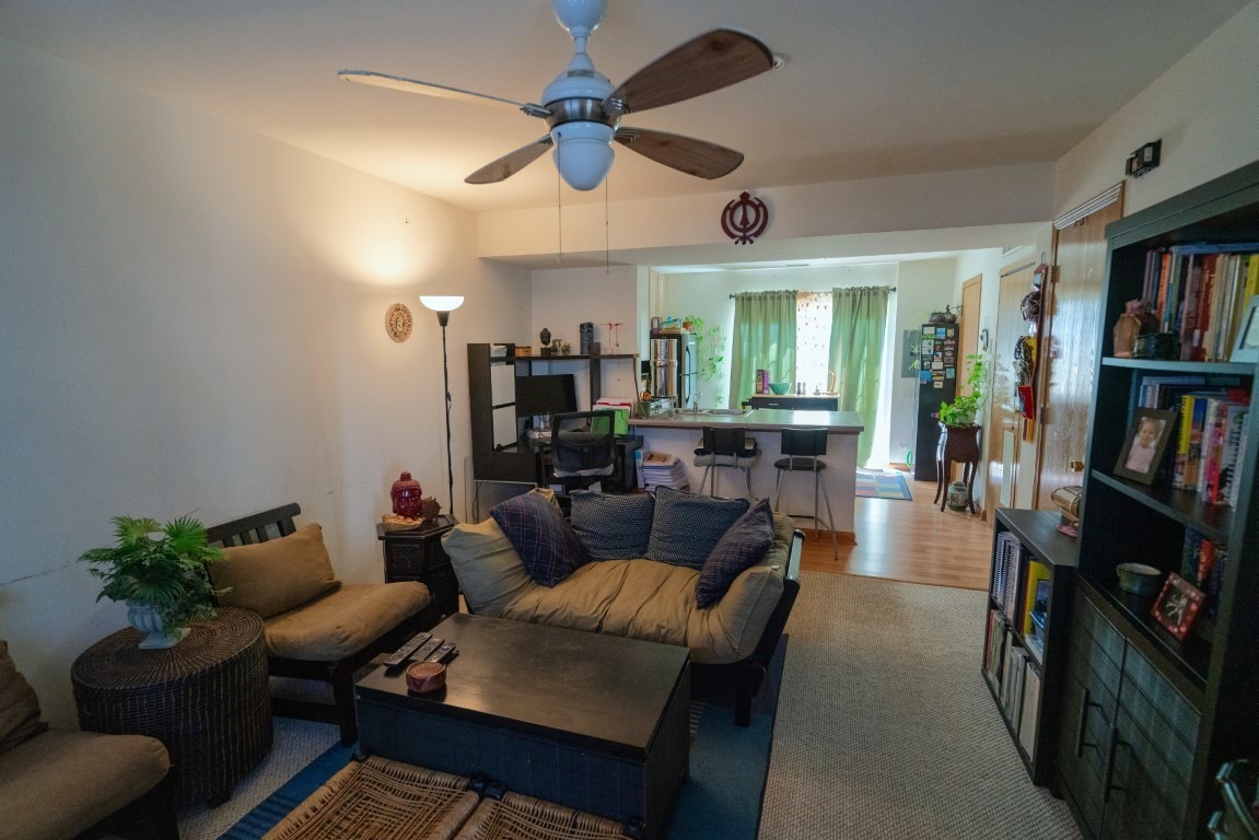 659 W Liberty Street Unit: E