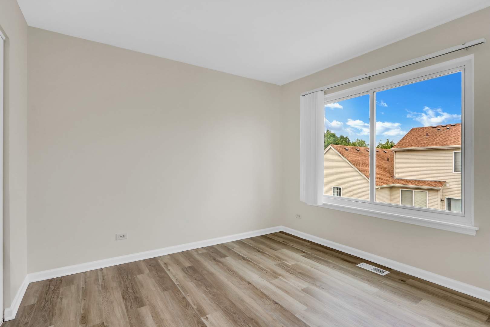 1492 Saint James Court Unit: 1492