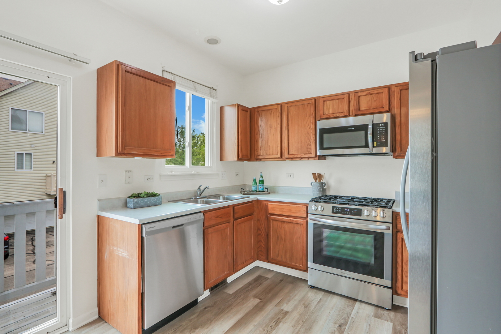 1492 Saint James Court Unit: 1492