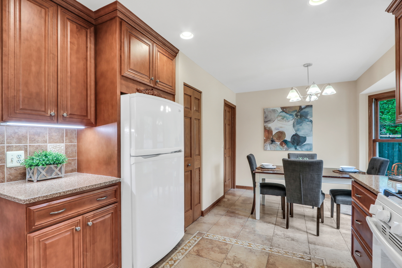 200 Southridge Drive