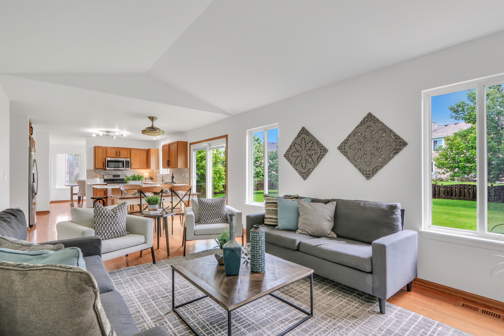 1291 E Komar Lane