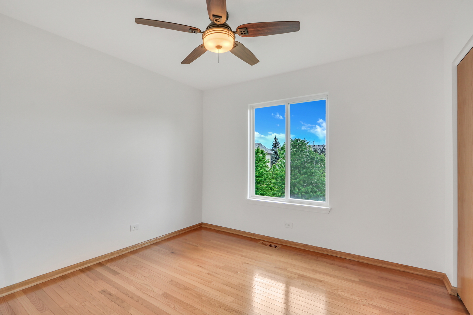 1291 E Komar Lane