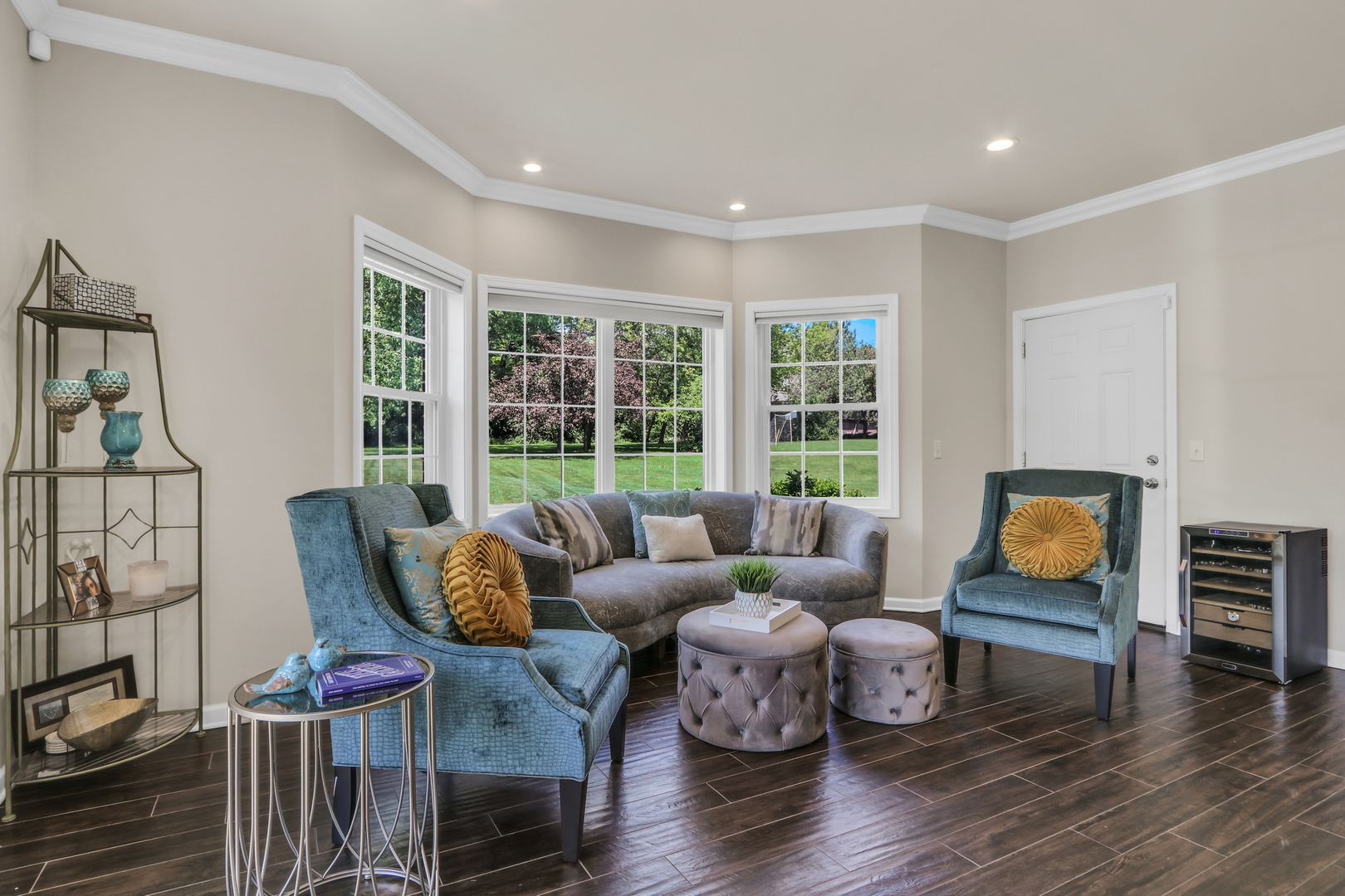 16229 W Foxglove Lane