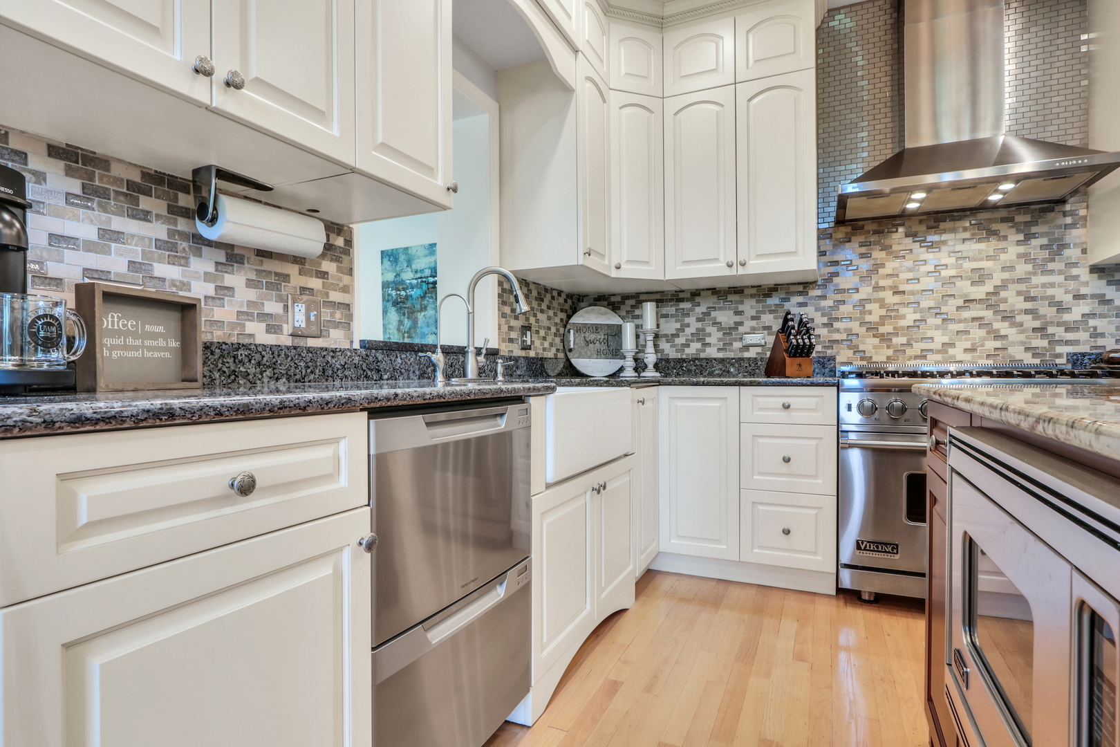 16229 W Foxglove Lane