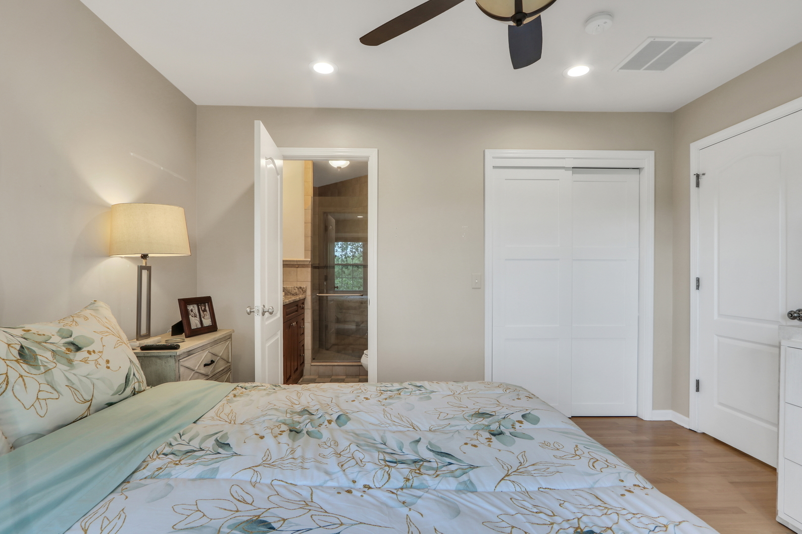 16229 W Foxglove Lane