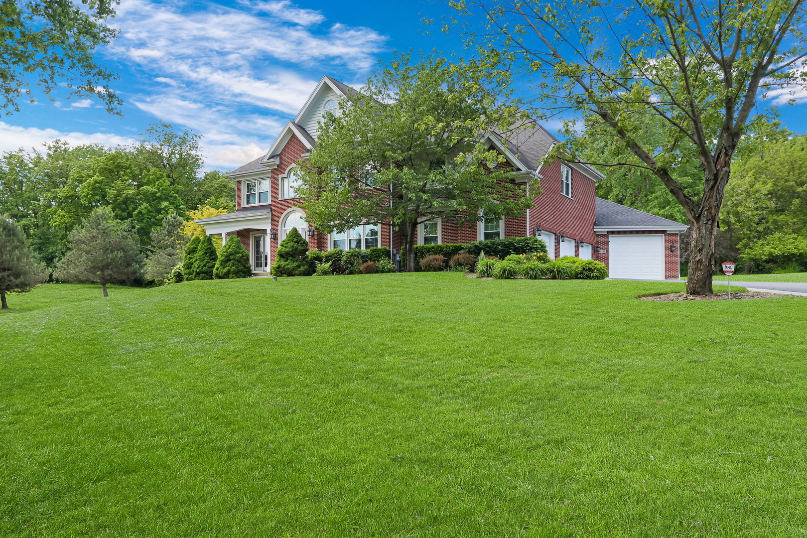 16229 W Foxglove Lane