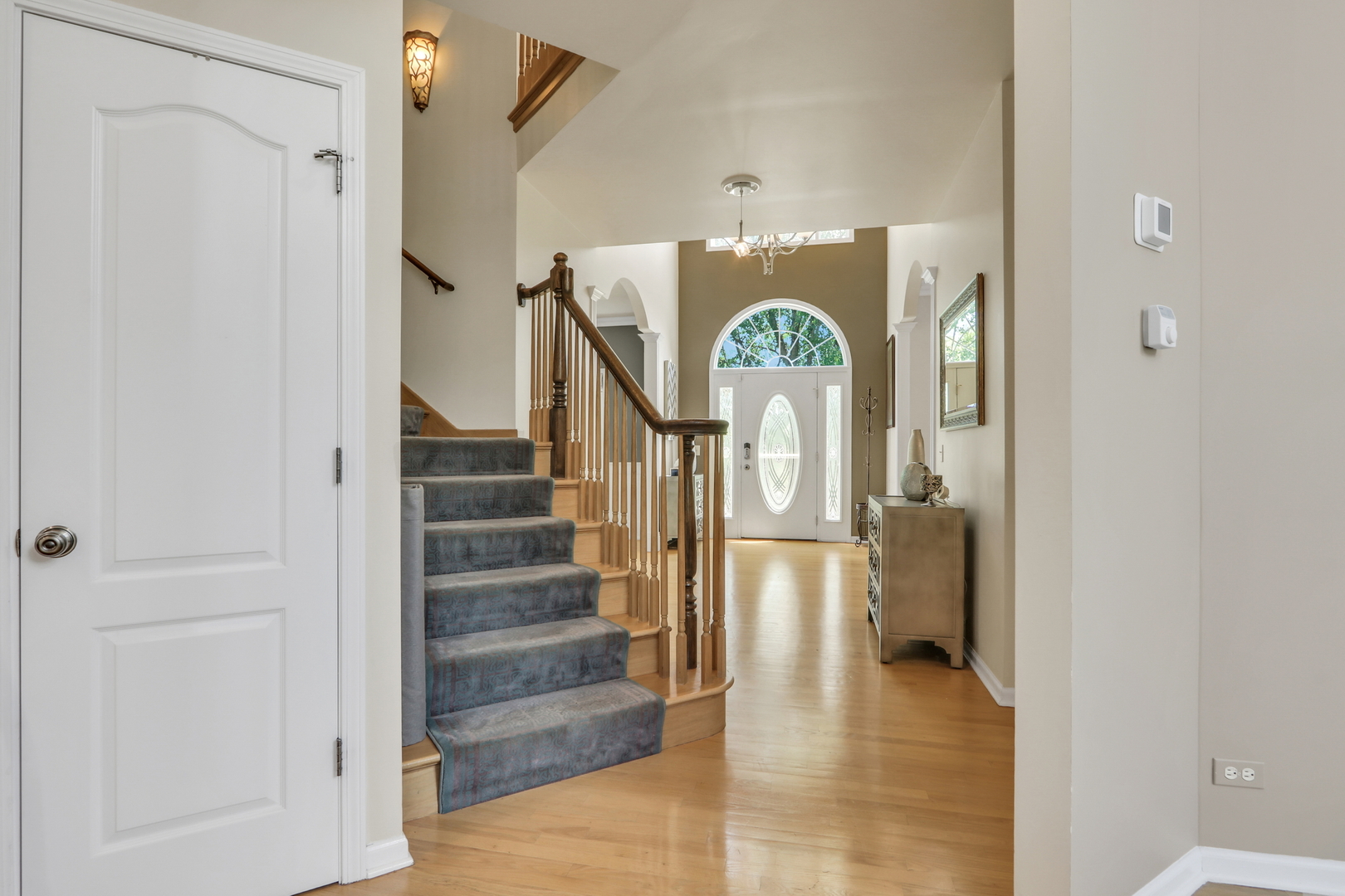 16229 W Foxglove Lane