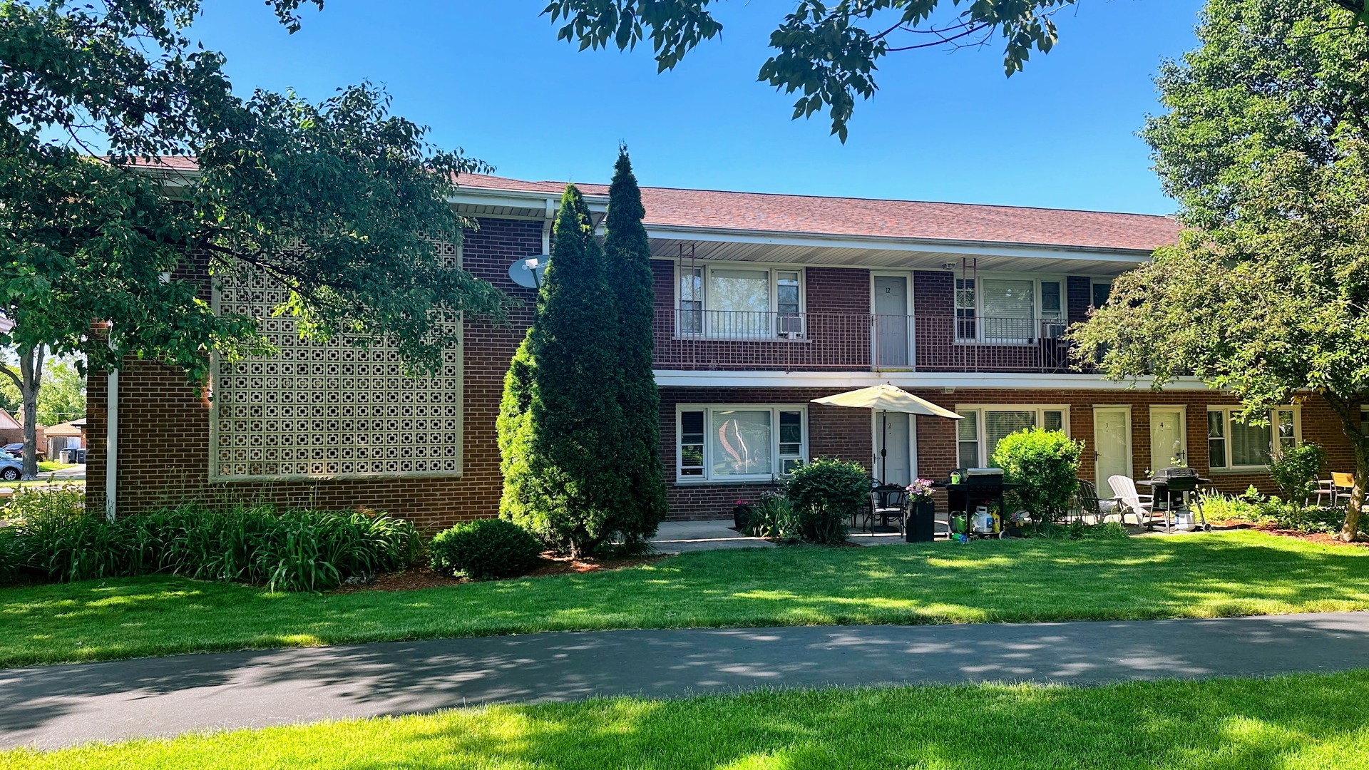 105 DOVER Drive Unit: 11