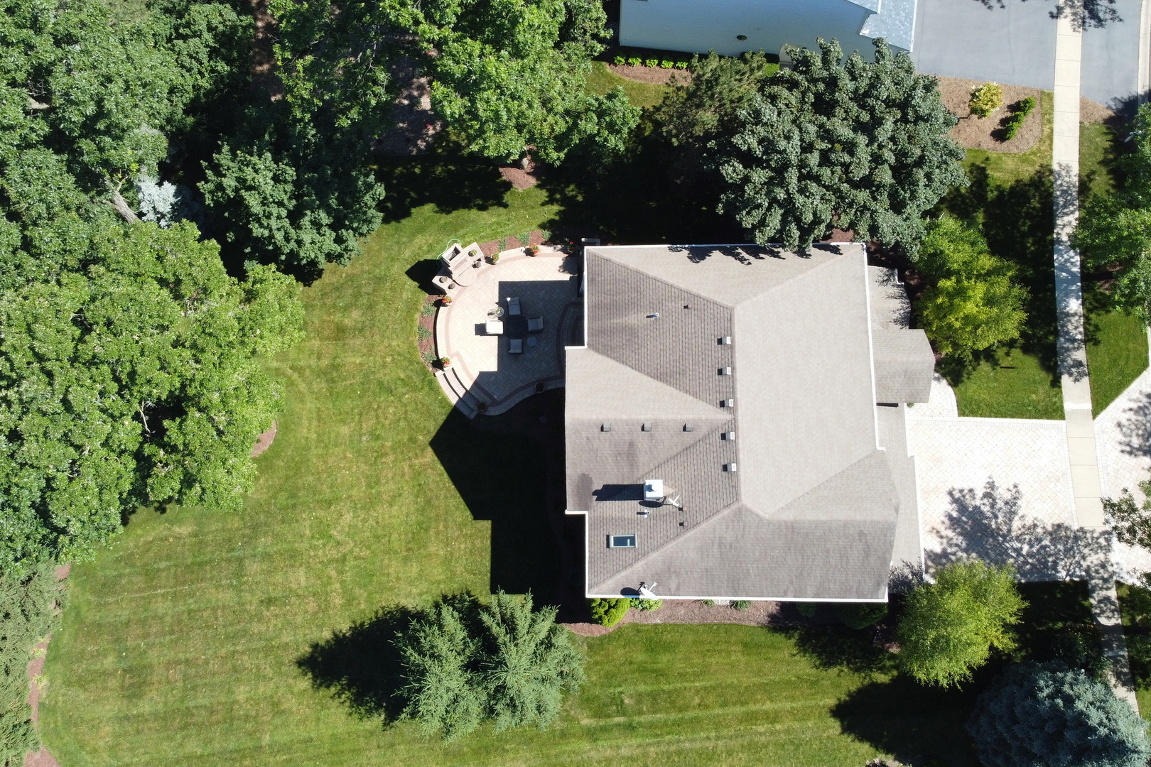 681 Strawberry Fields