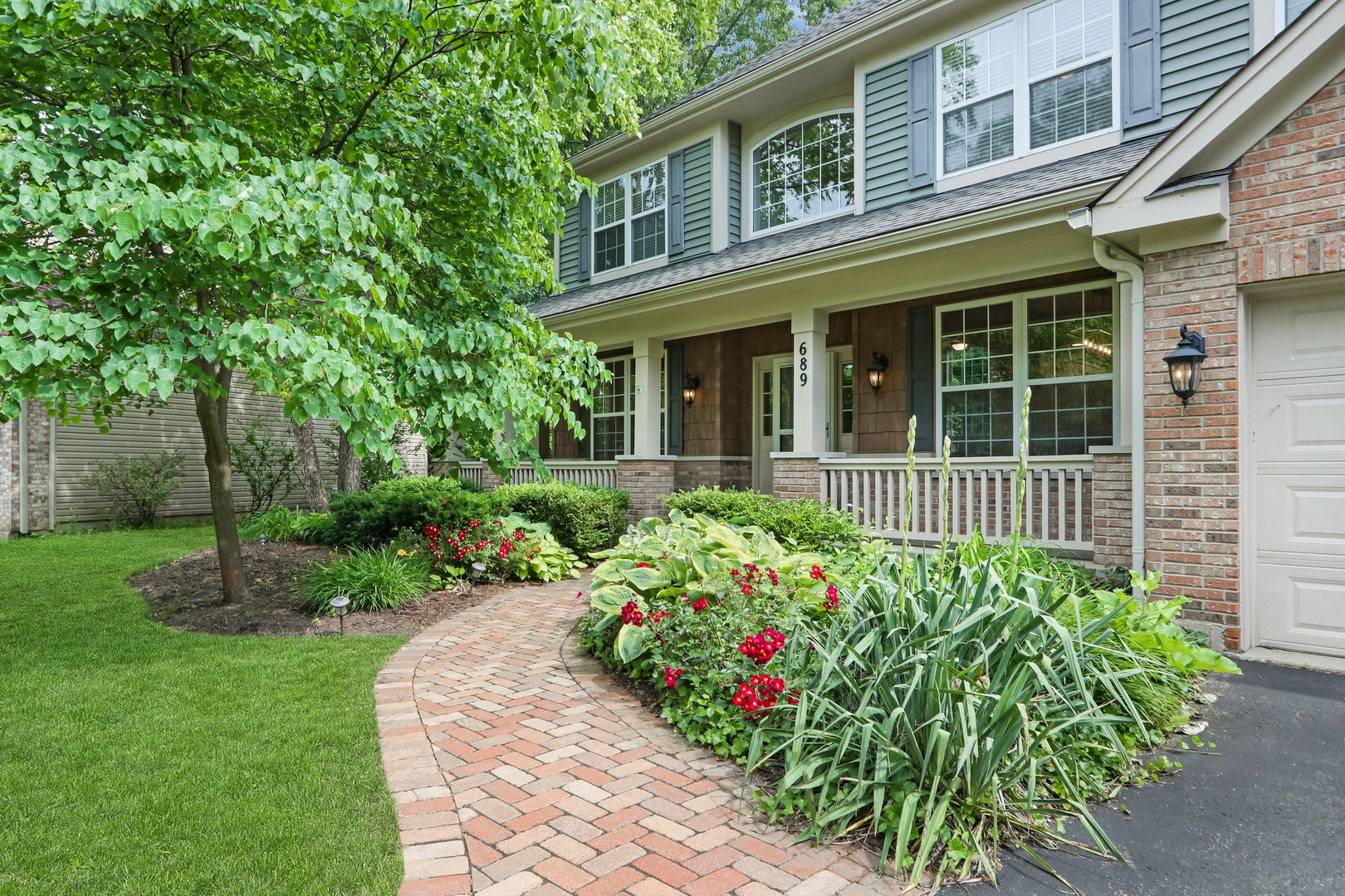 689 Snow Cap Court