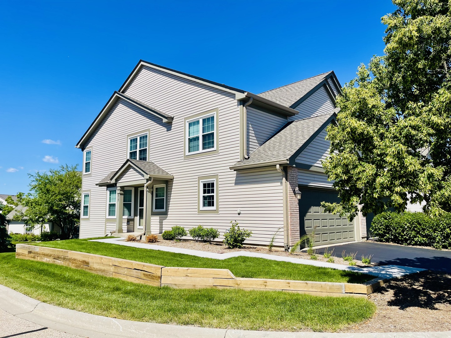 517 WILLOW Way Unit: 32-D1-317