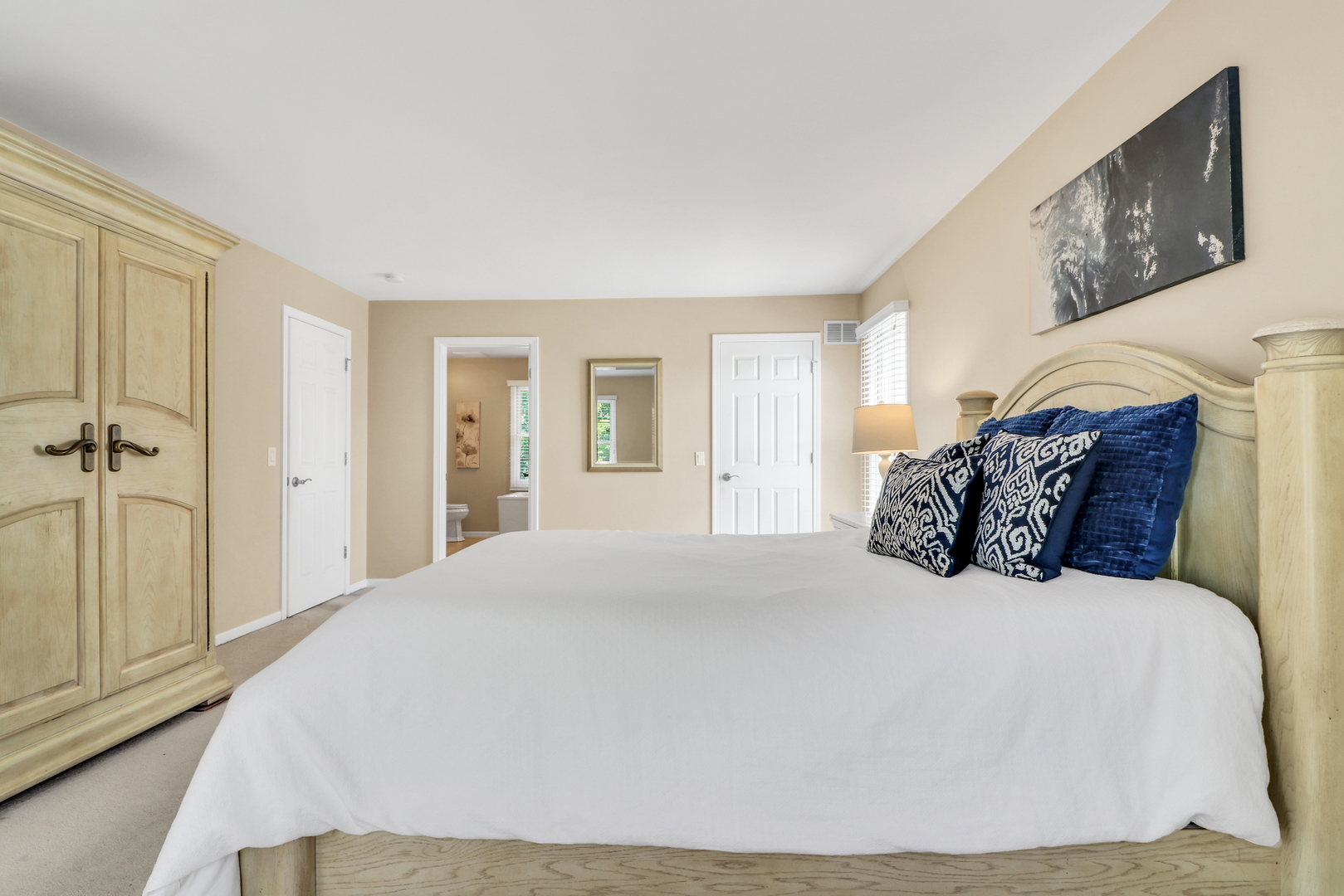 4424 Longmeadow Drive