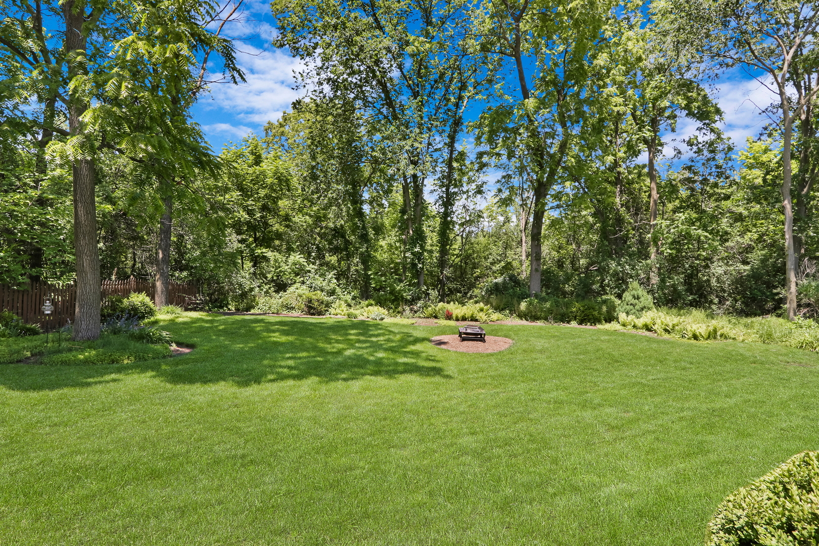 4424 Longmeadow Drive
