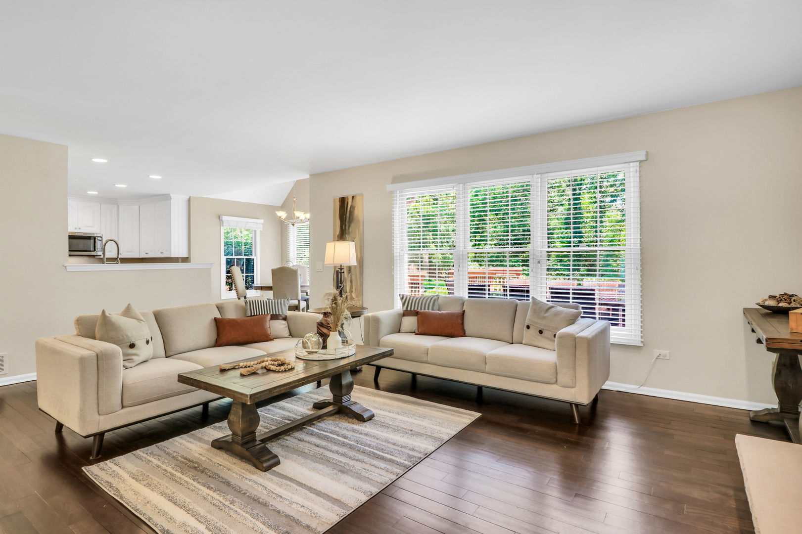 4424 Longmeadow Drive