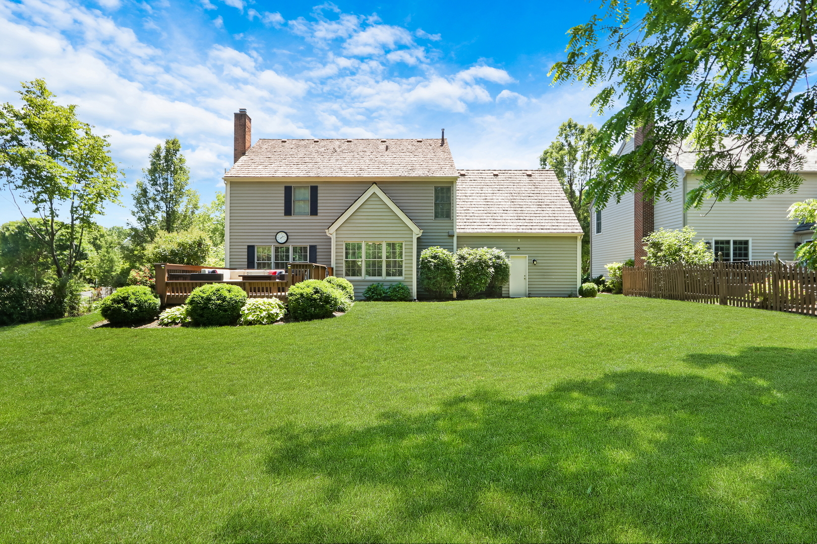4424 Longmeadow Drive