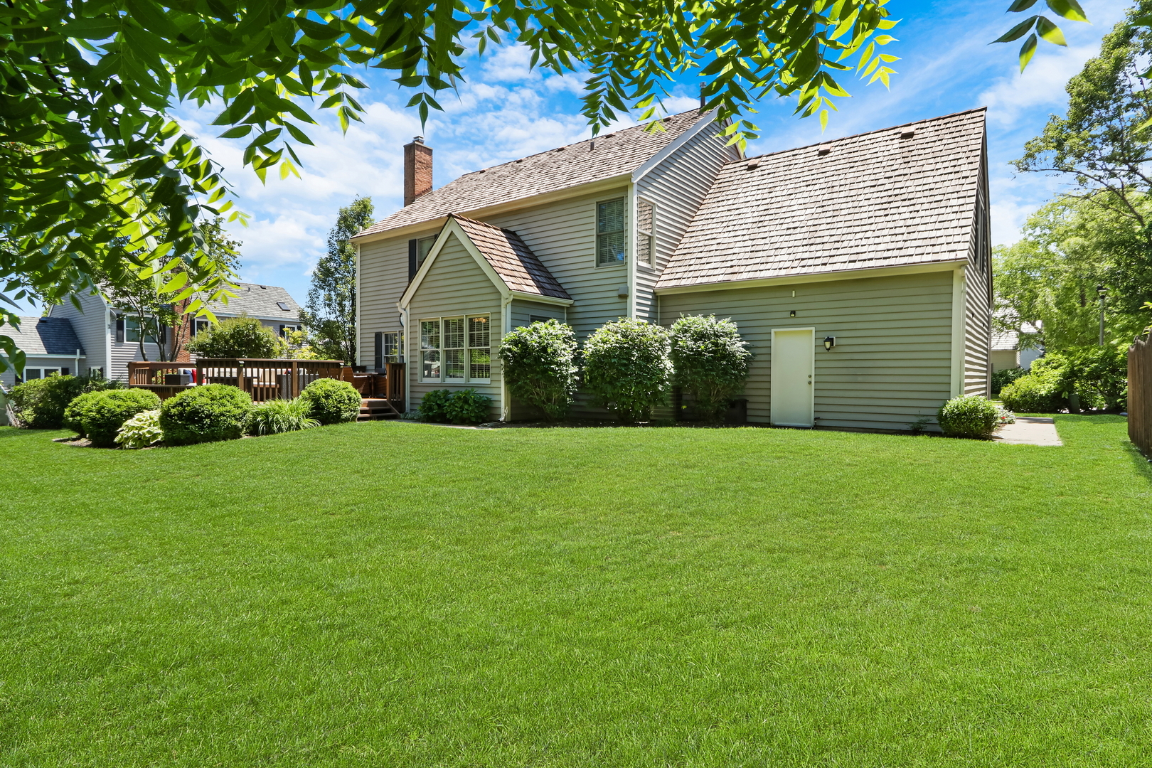 4424 Longmeadow Drive