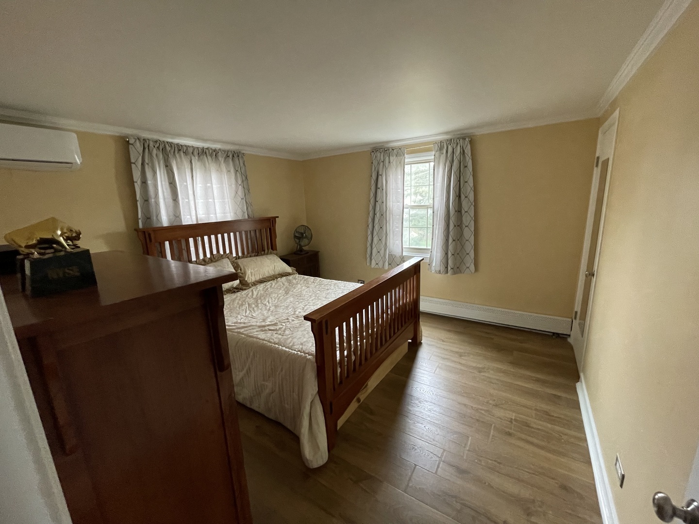 1305 E Kensington Road