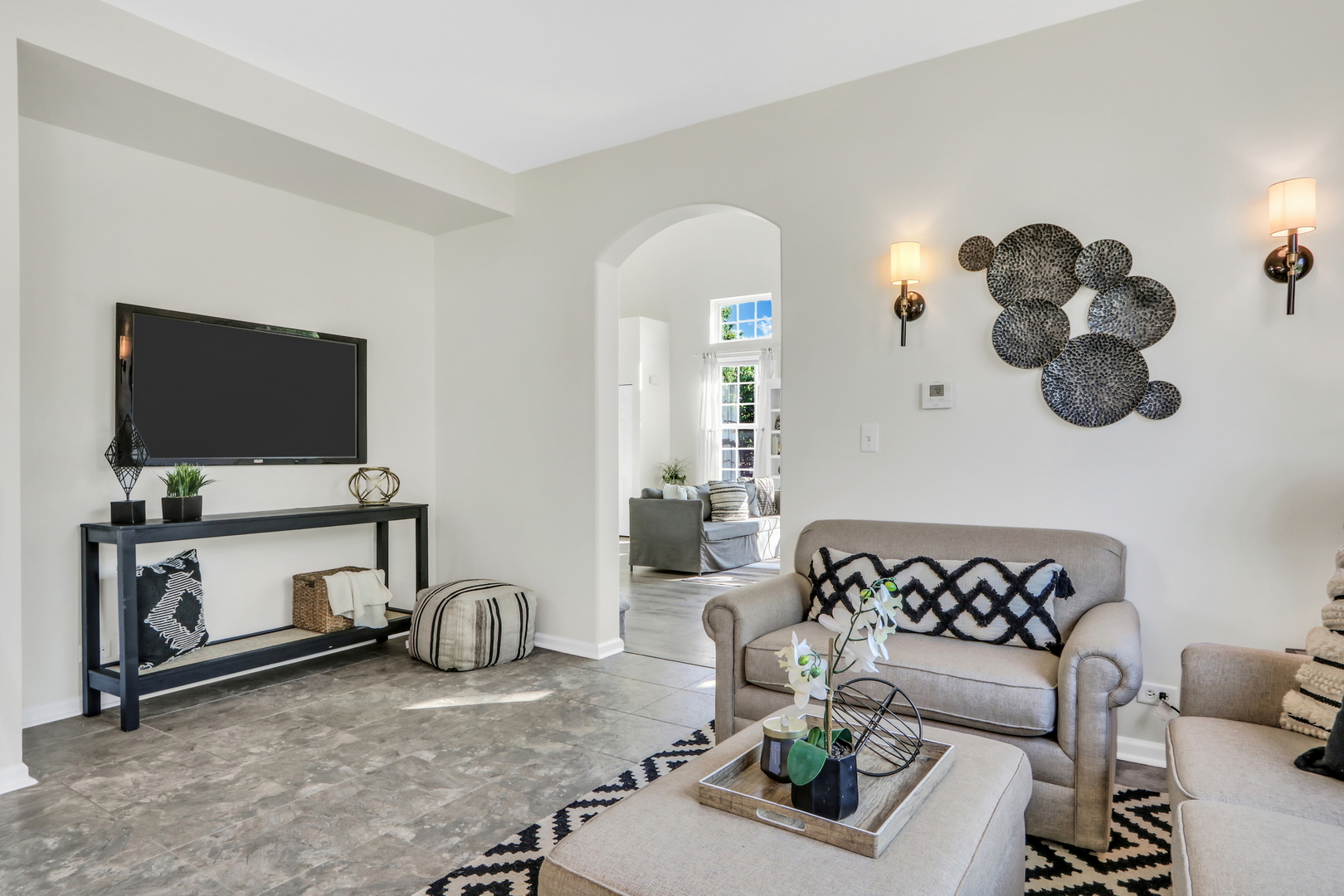 1578 Woodbury Circle