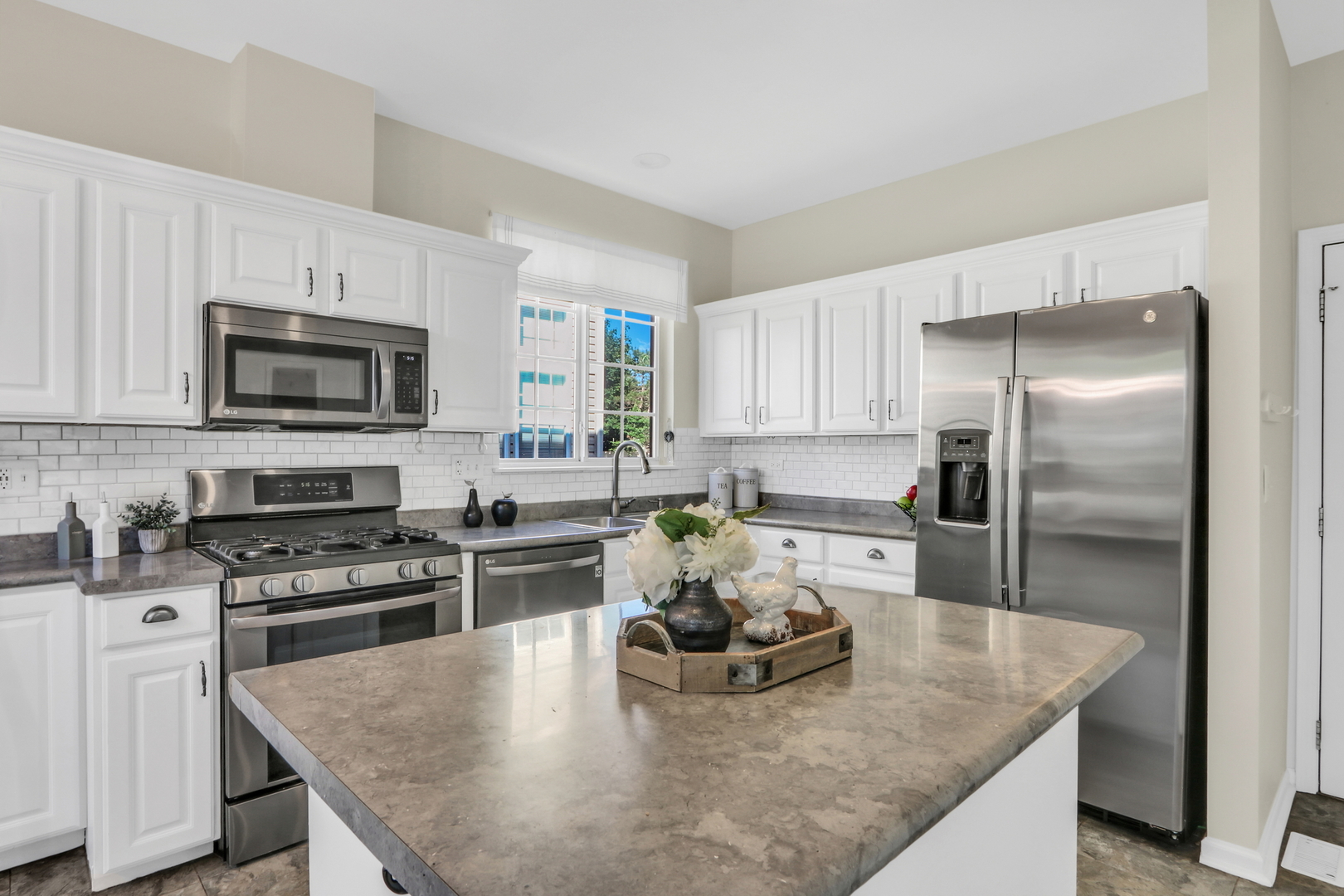 1578 Woodbury Circle