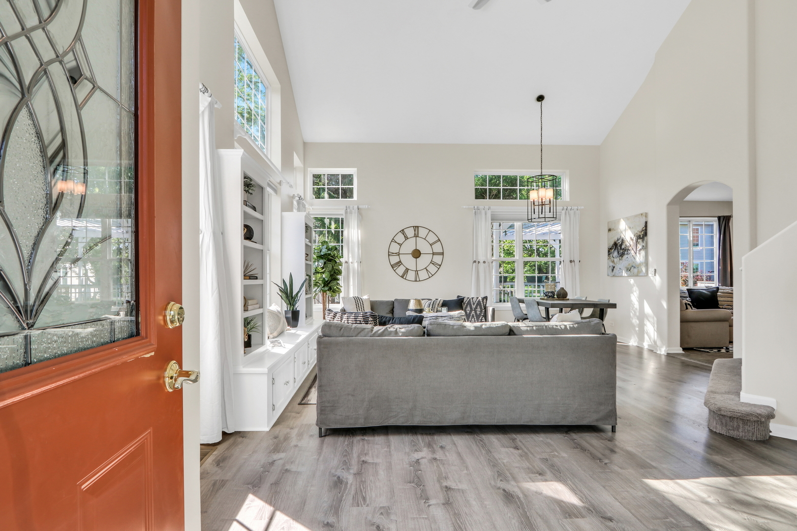 1578 Woodbury Circle