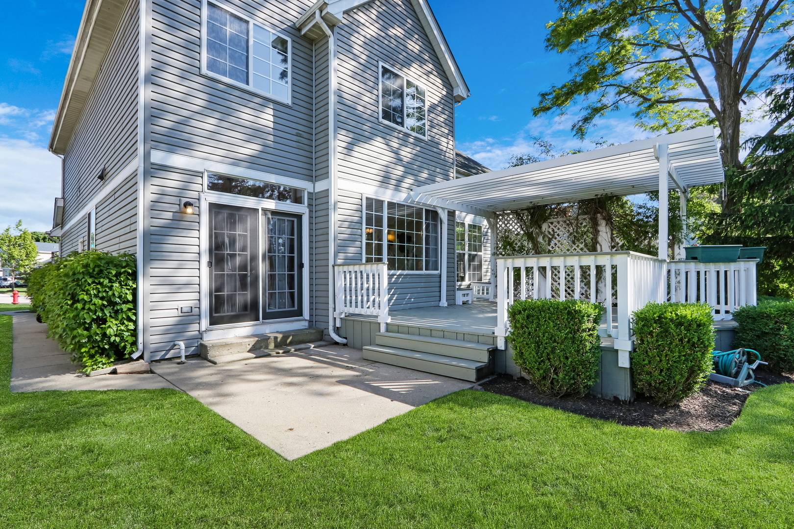 1578 Woodbury Circle