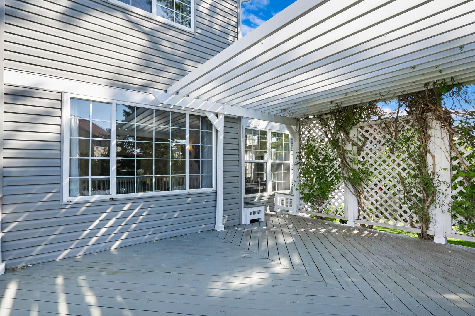 1578 Woodbury Circle