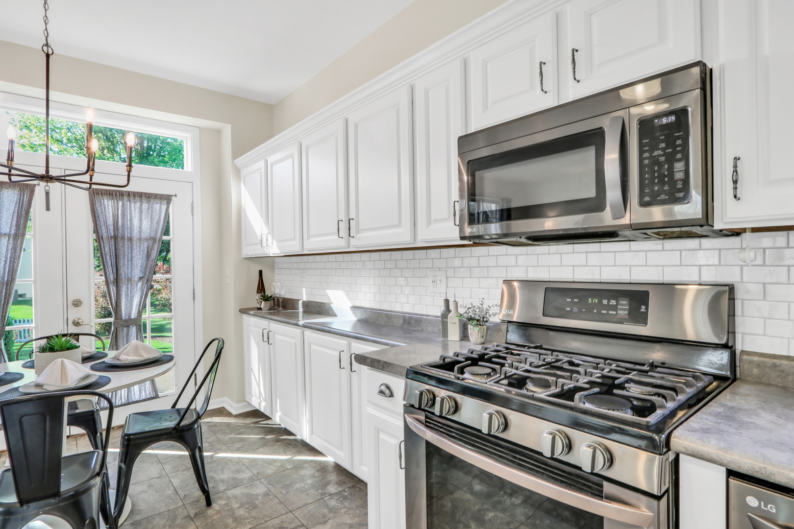 1578 Woodbury Circle