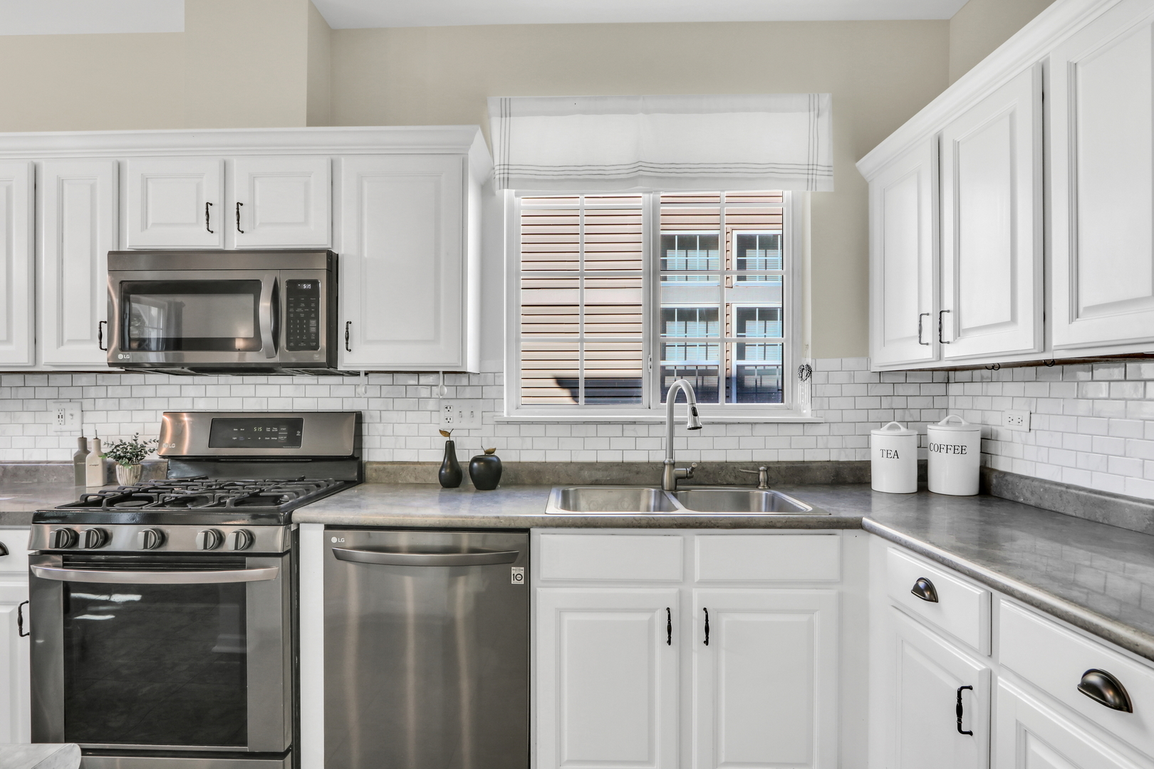 1578 Woodbury Circle