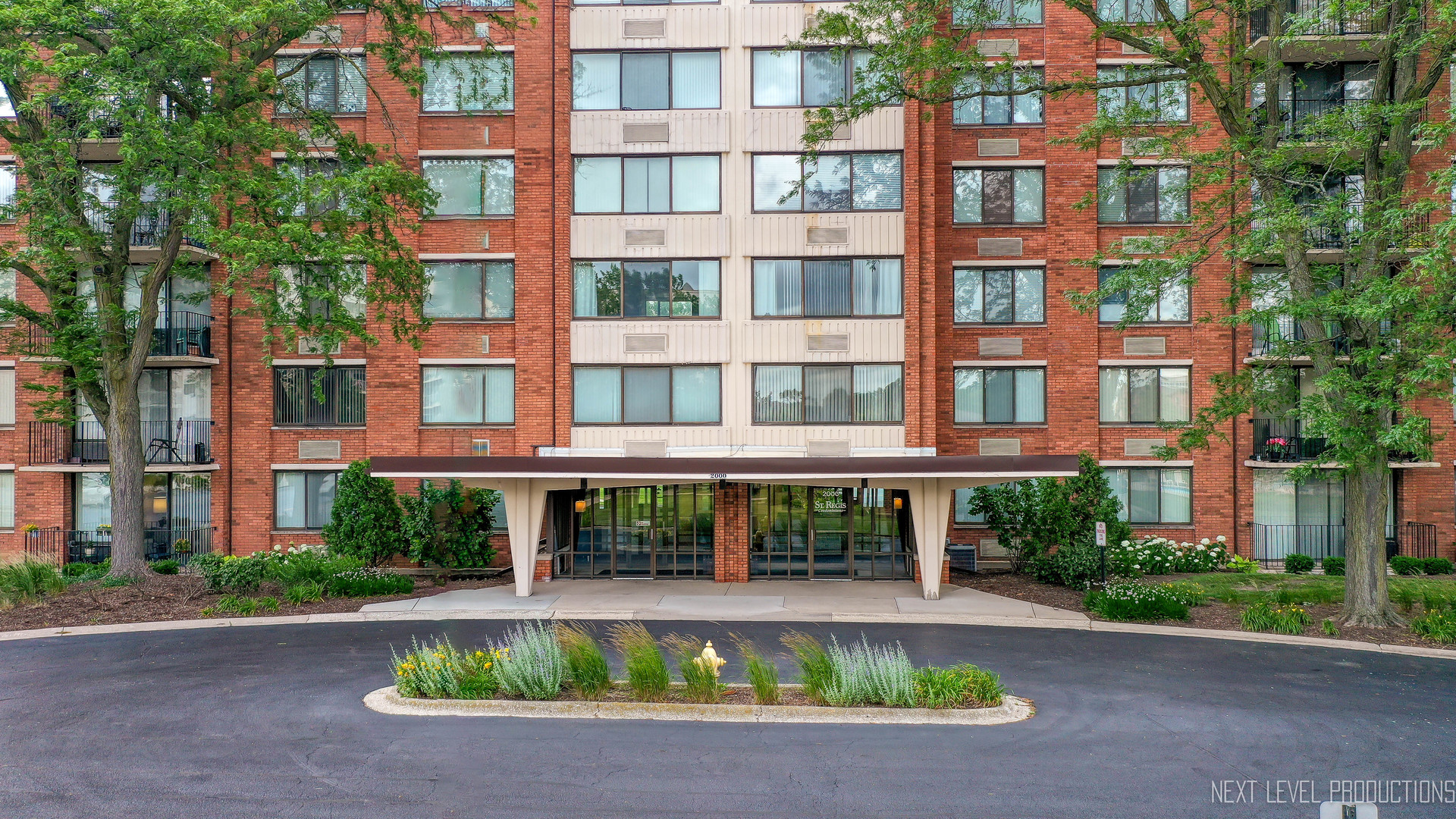 2000 Saint Regis Drive Unit: 6B