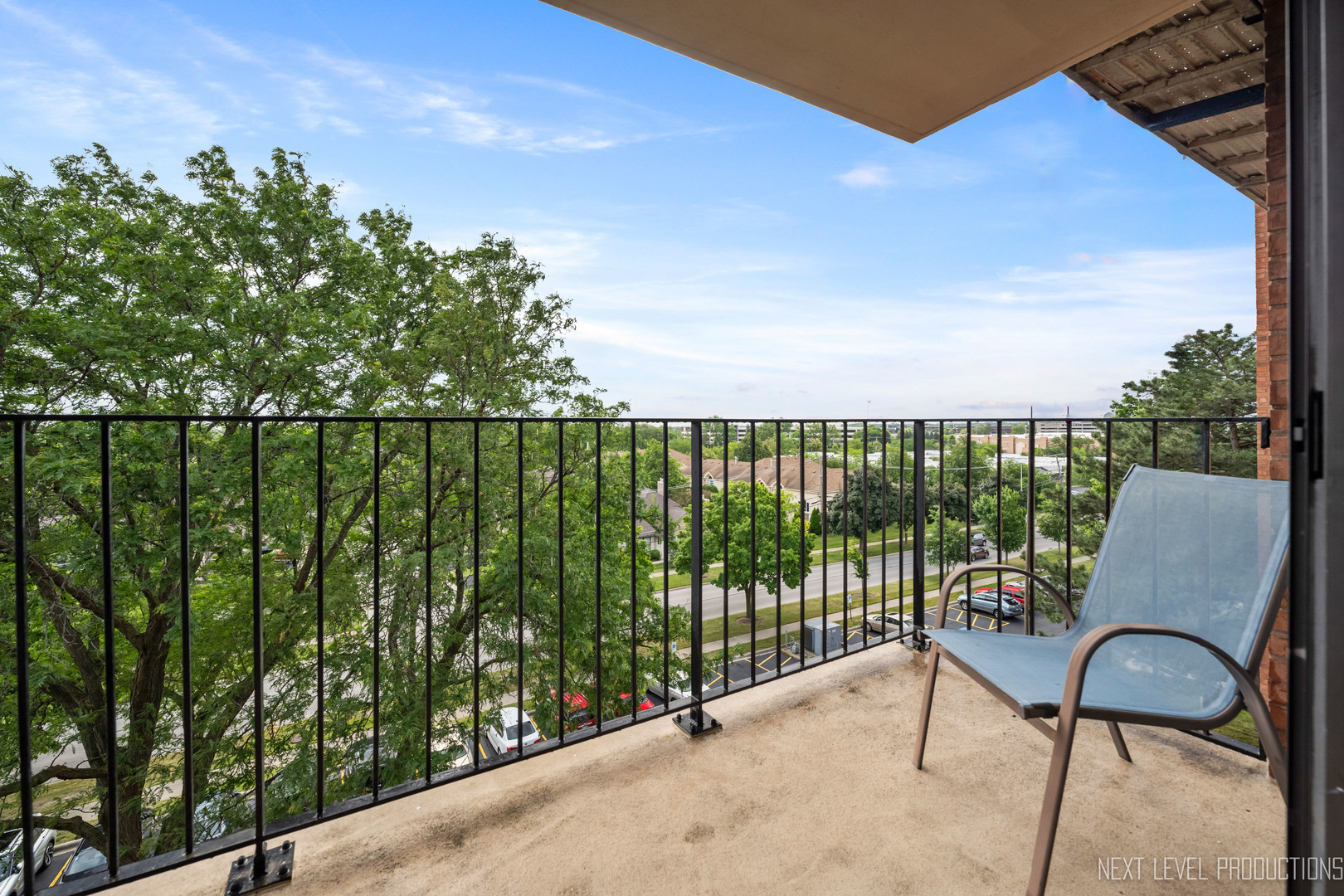 2000 Saint Regis Drive Unit: 6B
