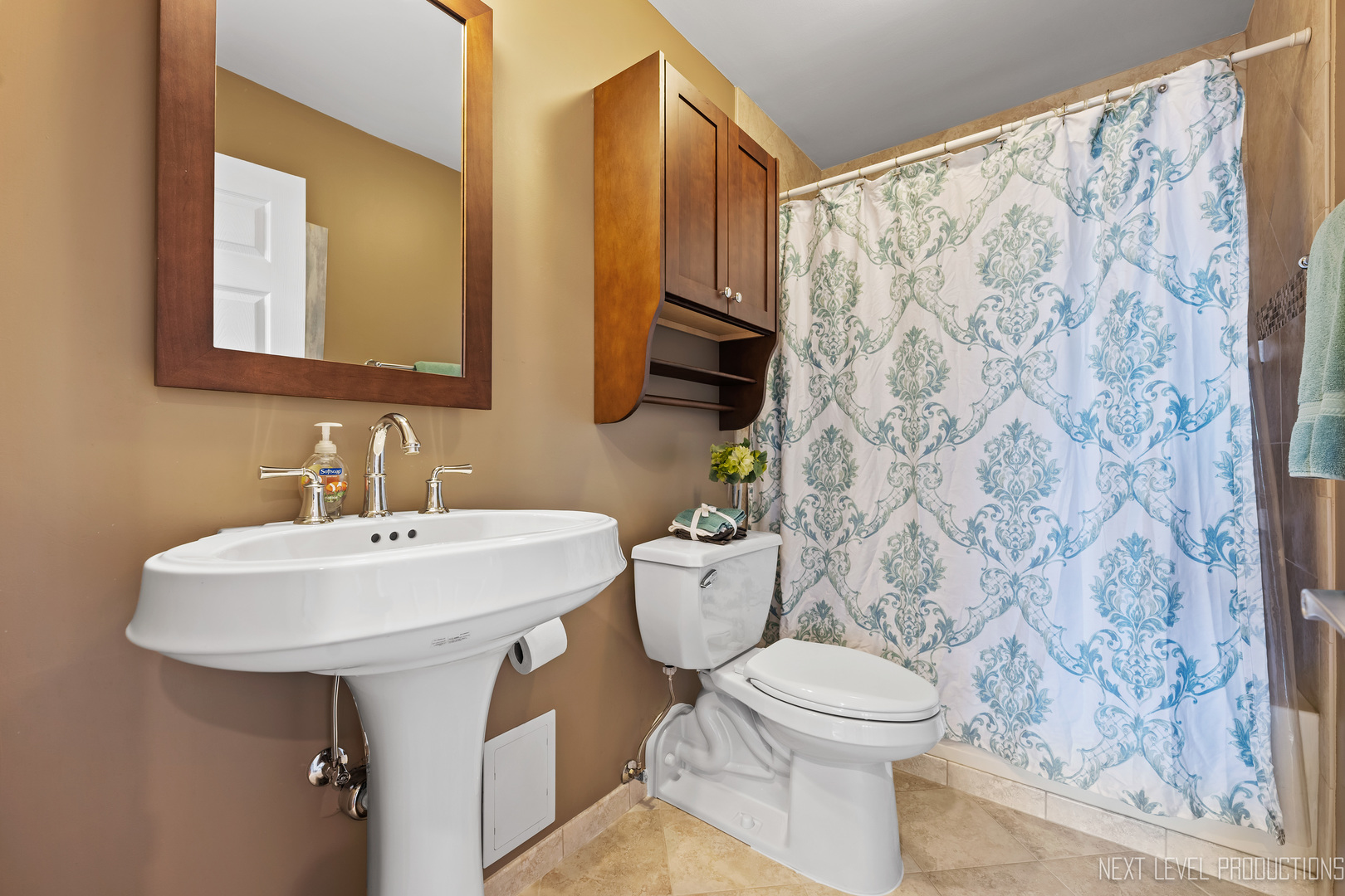 2000 Saint Regis Drive Unit: 6B