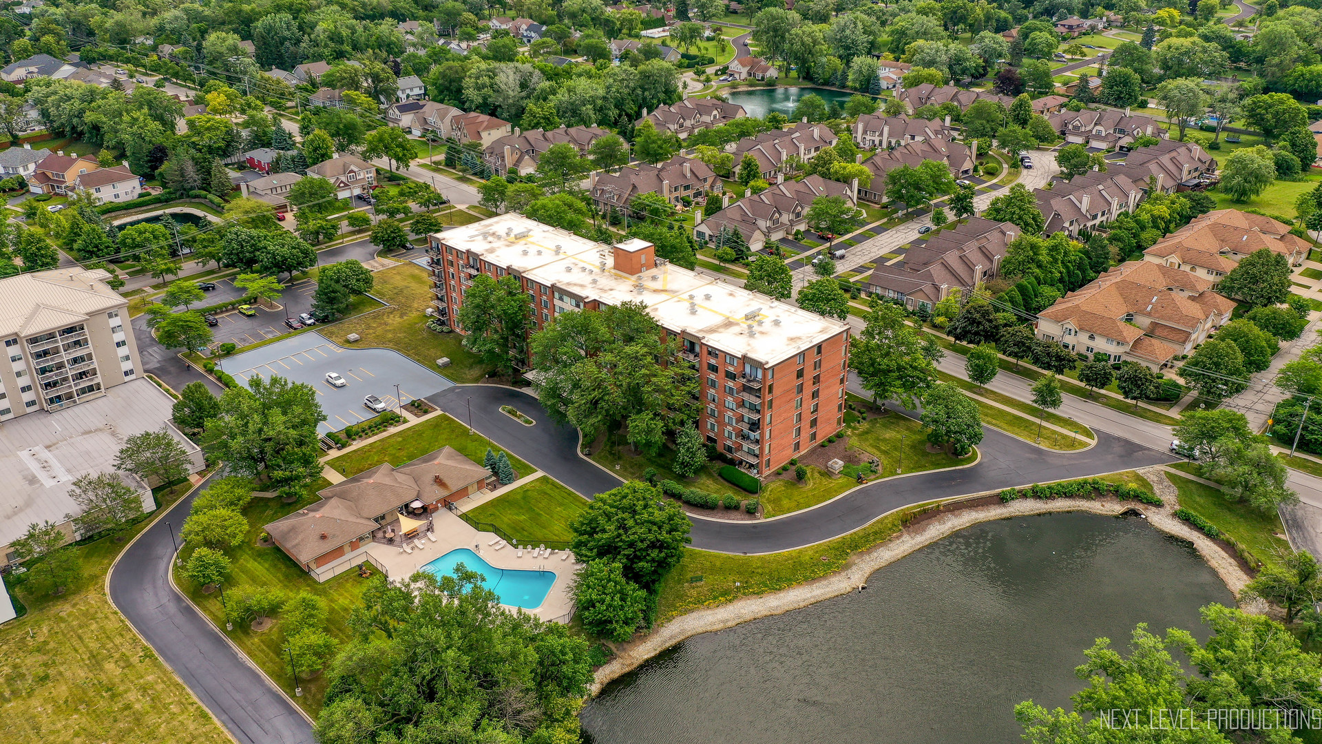 2000 Saint Regis Drive Unit: 6B