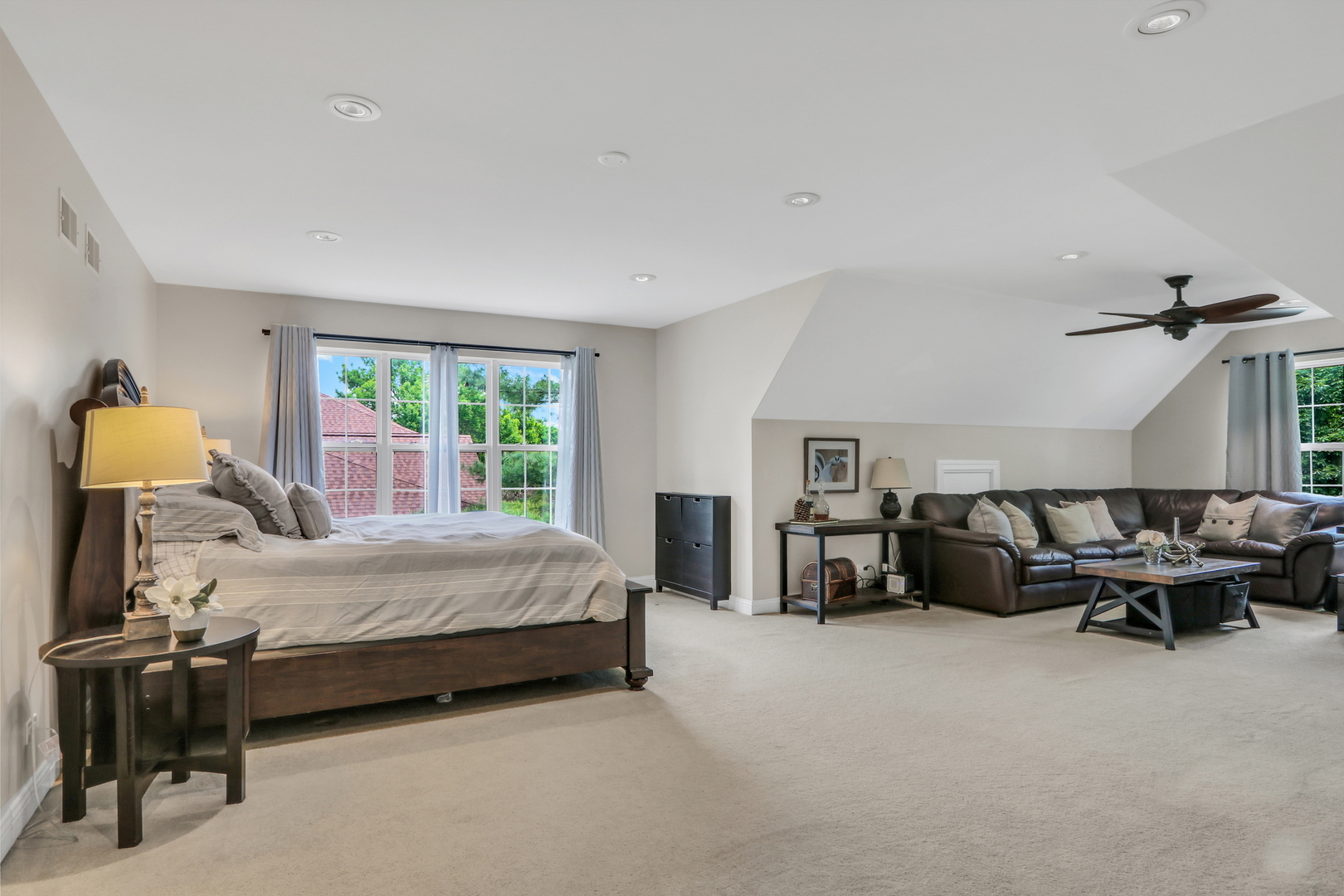 1156 Vineyard Drive